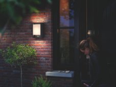 Philips 16461/93/16 Arbour LED nástěnné svítidlo so senzorem 1x6W IP44