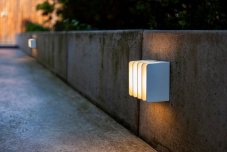 LUTEC 5289401469 GRIDY exteriérové nástenné svietidlo LED 14,5W/700lm 3000K IP54 biela