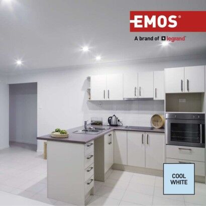 Emos ZQ8E44 LED žárovka GU10 CLASSIC MR16 7W 806lm 6500K