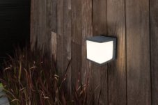 LUTEC 6940101125 DOBLO exteriérové solárne nástenné svietidlo LED 7,5W 500lm 4000K IP54 tmavá šedá, pohybový senzor