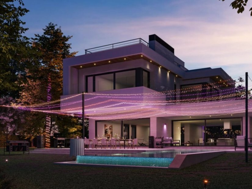 8720169246867 PHILIPS HUE White and Color Ambiance Festavia string lights - vánoční světelný řetěz 500 LED 2x20m 2000-6500K+RGB IP44/IP54 černý