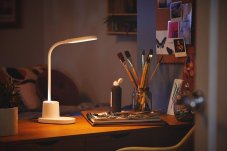 Philips 8719514443792 Bucket stolná dotyková lampička so stojanom na mobil LED 7W/200lm 3000-5700K USB podsvietenie biela stmievateľná