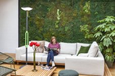 LUTEC 6910802335 POPPY solárne svietidlo/záhradný LED stĺpik 8W 3000K IP54 šedá Bluetooth