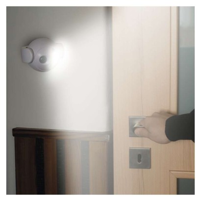 EMOS P3311 LED noční světlo s pohybovým senzorem 3xAA