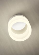 REDO 01-3357 NAIDA povrchové bodové svietidlo D100mm LED 6W/258lm 3000K+4000K IP44 biela
