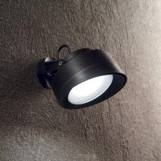 Exteriérové ​​nástěnné svítidlo Ideal lux 145341 TOMMY AP1 NERO 1xGX53 7W 4000K IP66