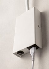 REDO 01-2754 WALLIE nástěnné svítidlo s vypínačem LED 3W/135lm 3000K bílá, USB port