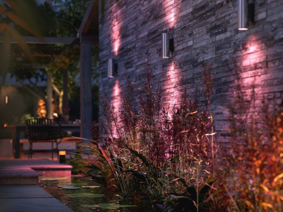 Nástenné exteriérové svietidlá Philips HUE